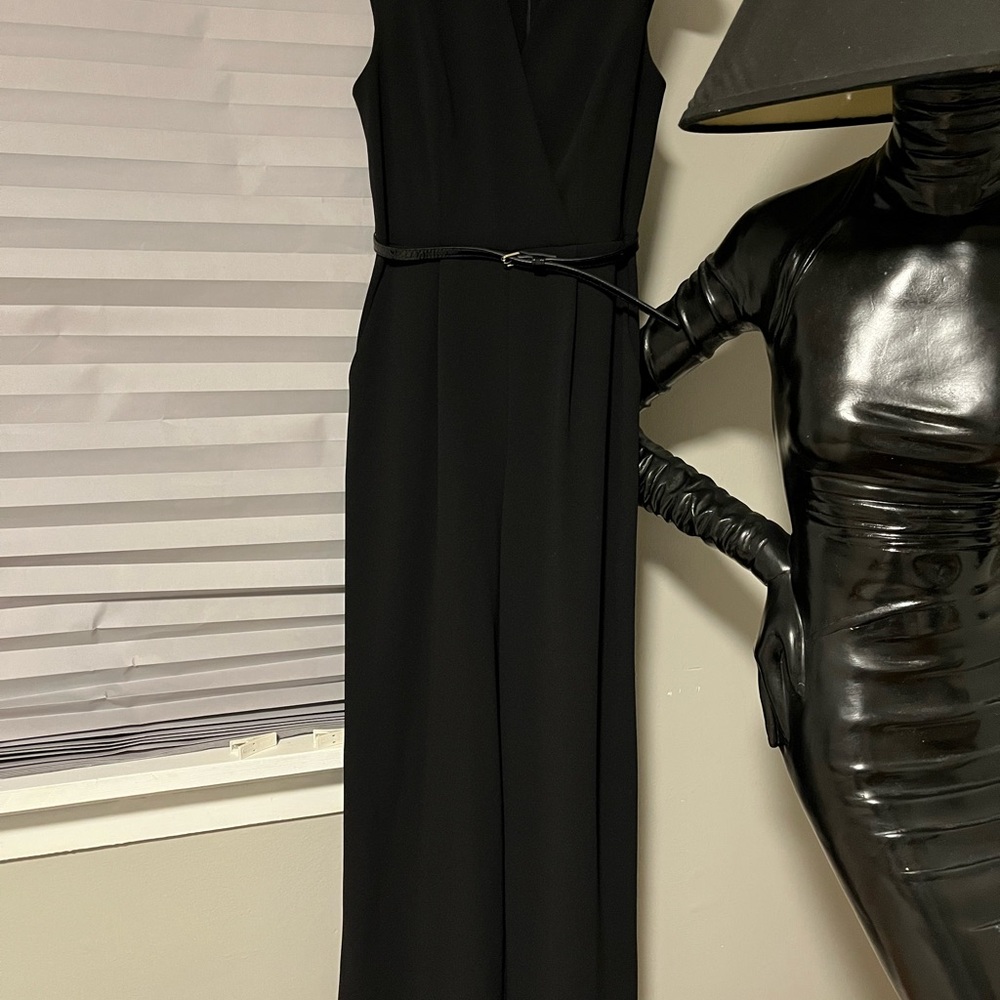 Chic Black Sleeveless Jumpsuit